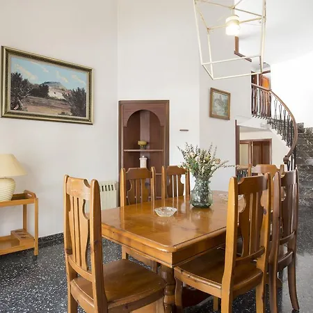 Вілла Cabot Borras Порт-де-Польєнса