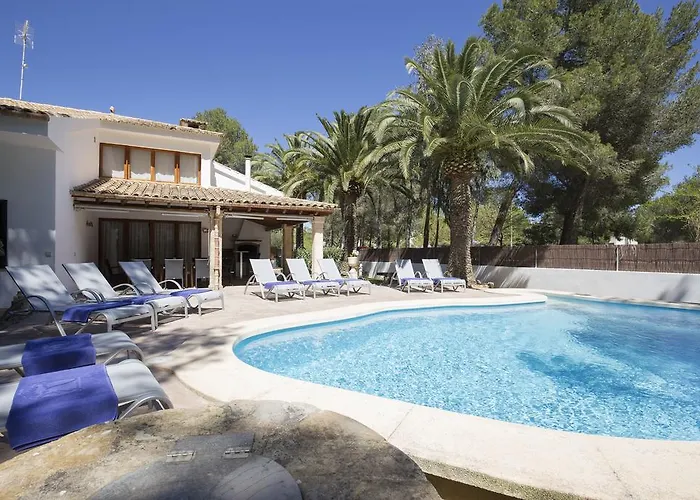 Villa Cabot Borras *