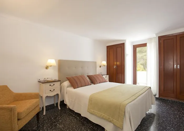 Villa Cabot Borras *