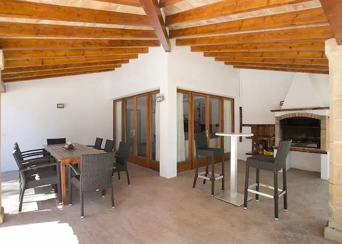 Villa Cabot Borras *