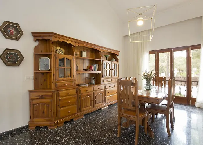 Cabot Borras Порт-де-Польєнса