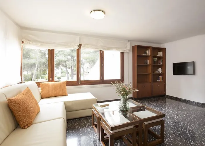 Villa Cabot Borras *